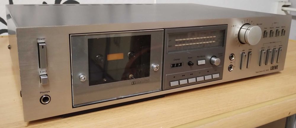 LOEWE SC-3650 Magnetofon kasetowy
