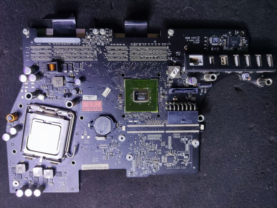 Материнська плата Apple iMac A1311 2009 з процессором