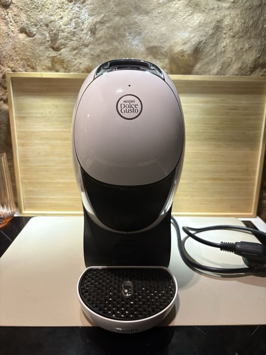 Maquina de Cafe Dolce Gusto Neo