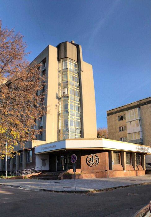 Нежитлове приміщення в самому центрі міста