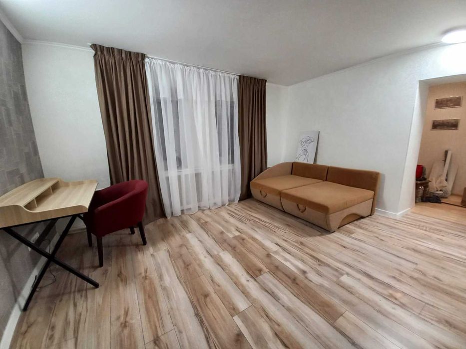 Здам в оренду 1к квартиру біля метро. Без комісії