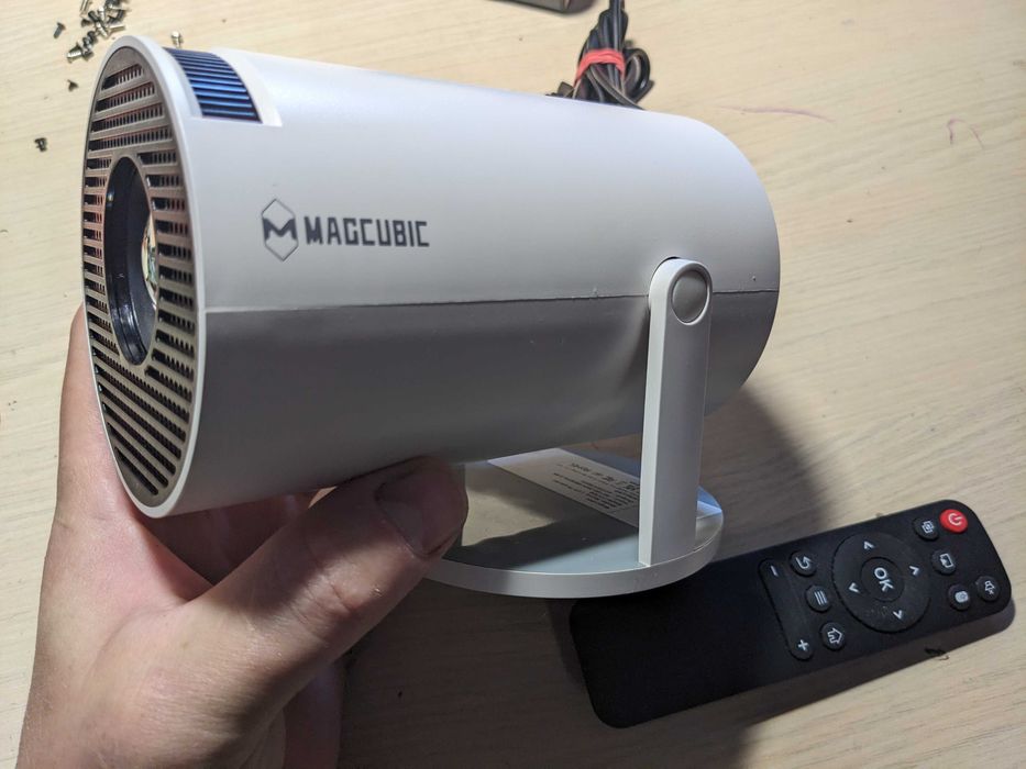 Marvo KG953W,Magcubic HY300 Proector,Hohem iSteady Q