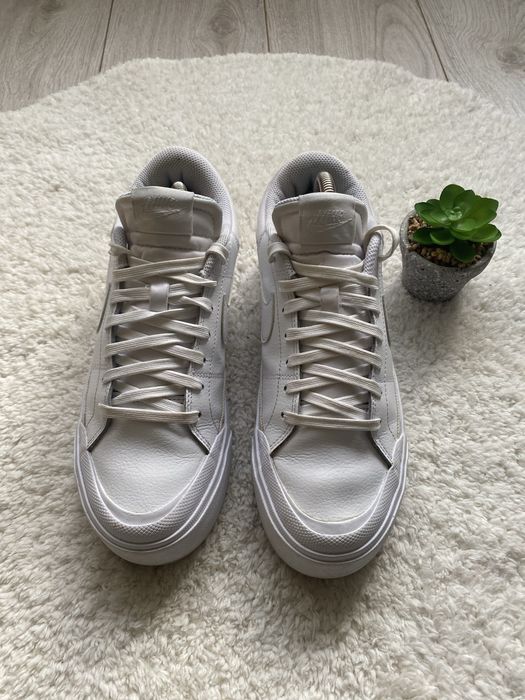 Женские Кожаные Кроссовки Nike Court Royal 40р(25,5см)