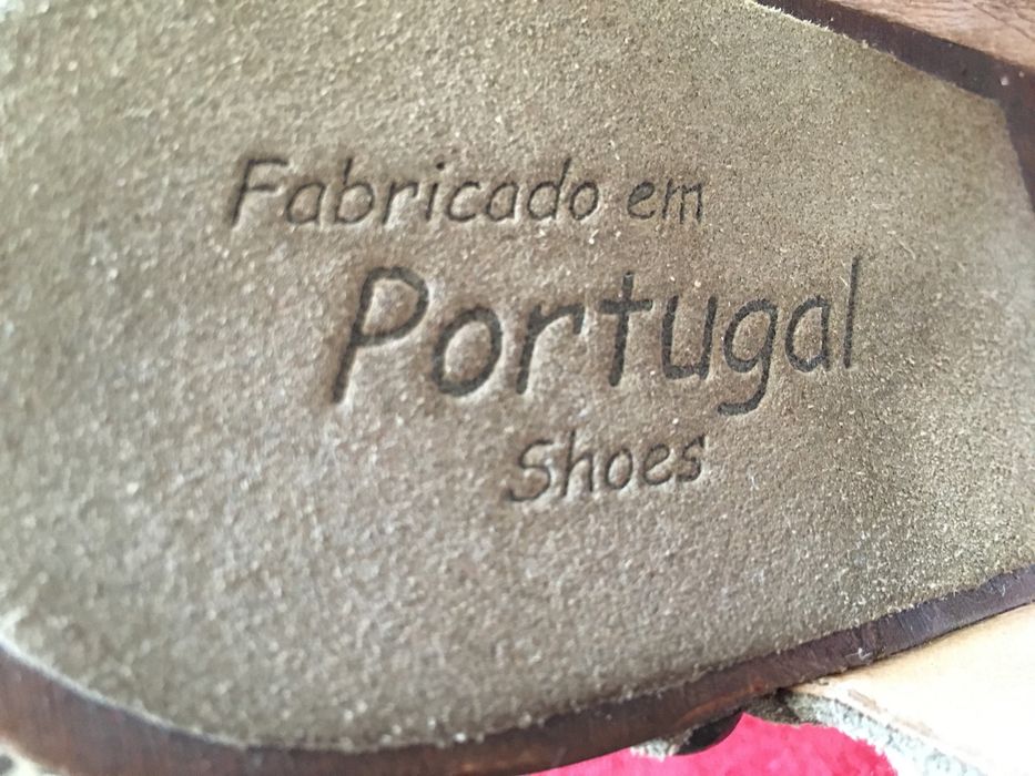 Socas De Tacão com Renda e Tachas