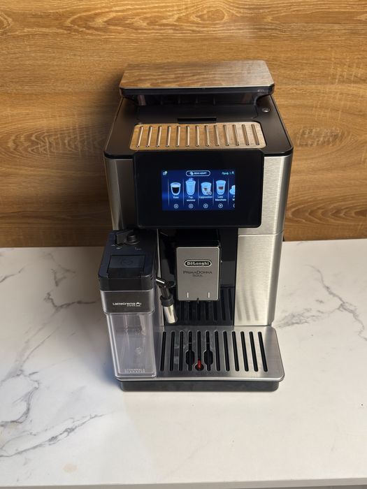 Кавомашина Delonghi PrimaDonna Soul з Гарантією !