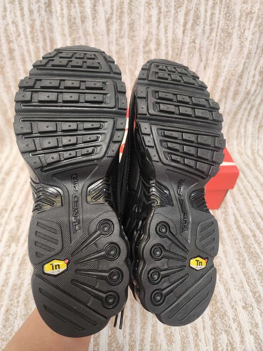Nike Air Max TN Plus III Czarny GM01 R.38