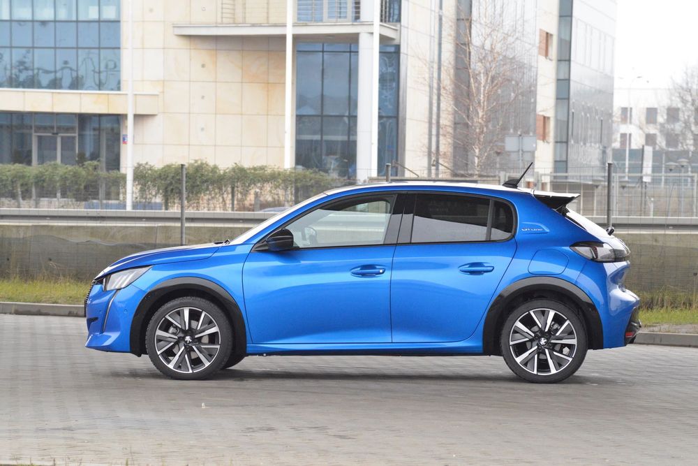 Wynajem Peugeot 208GT / wypożyczenie auta / wynajem samochodu