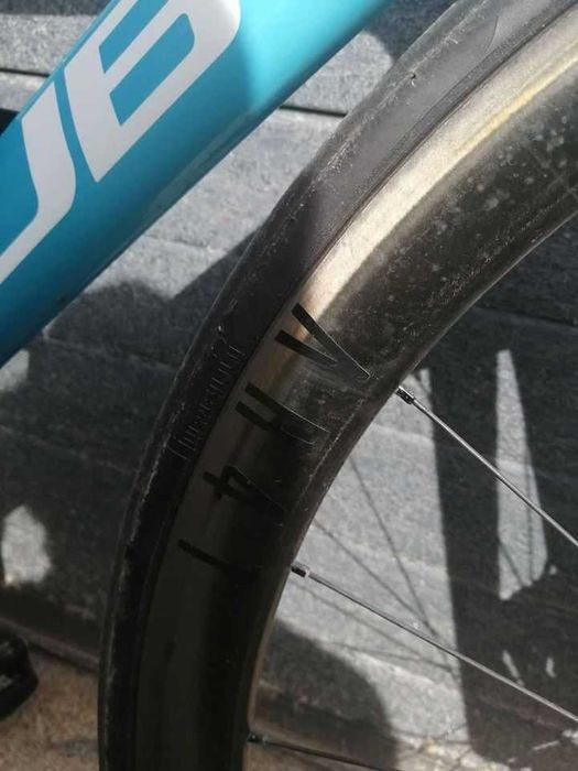 Bicicleta estrada Cube Agree C:62 disco