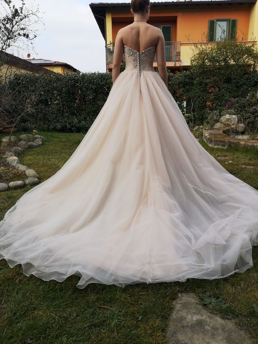 Весільна сукня дизайнерська