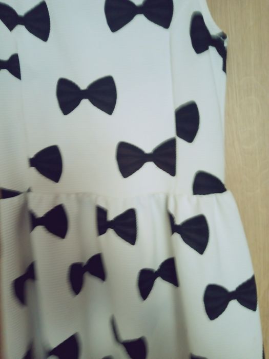 Biało czarna elegancka sukienka w kokardy na komunię ślub imprezę h&m