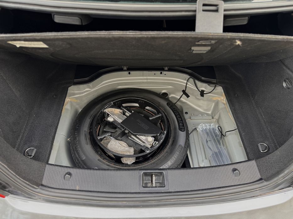 Mercedes-Benz W204 C300 2012 в чудовому стані