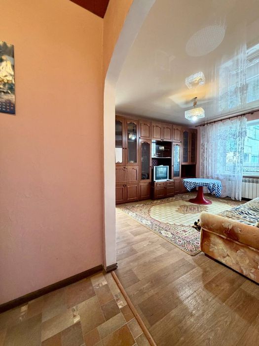 Продам 1-ком квартиру на Левобережном 3
