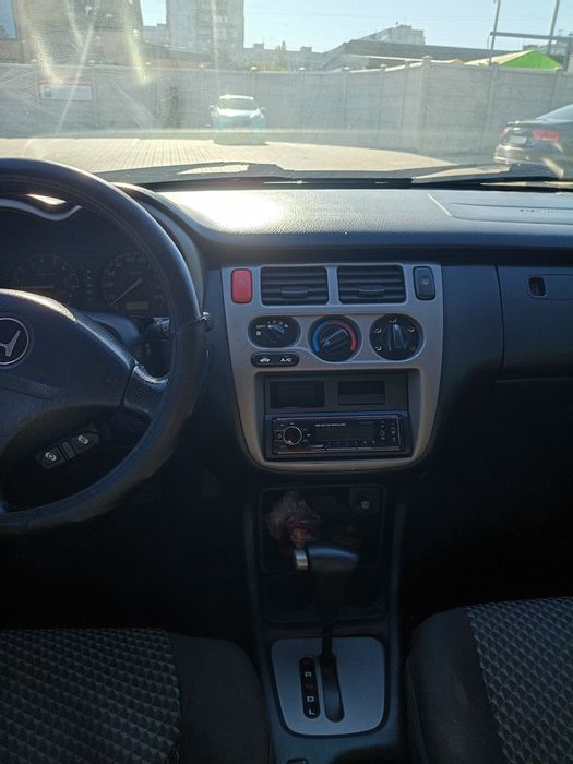 Продам   Honda HR-V 2004