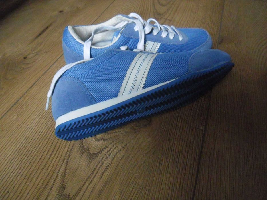 Buty sportowe damskie roz.37