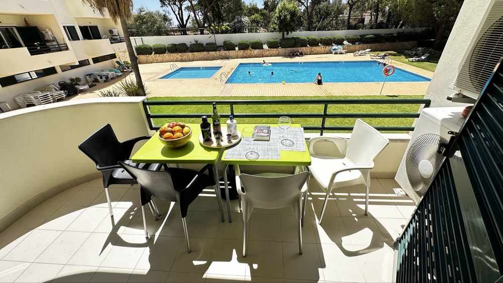 Apartamento T2 Férias Albufeira 6 Pax | Praia da Oura/Sta Eulália 5min | Condomínio Luxo c/ Piscinas+Garagem+AC | Proprietário - Desde 750€/sem