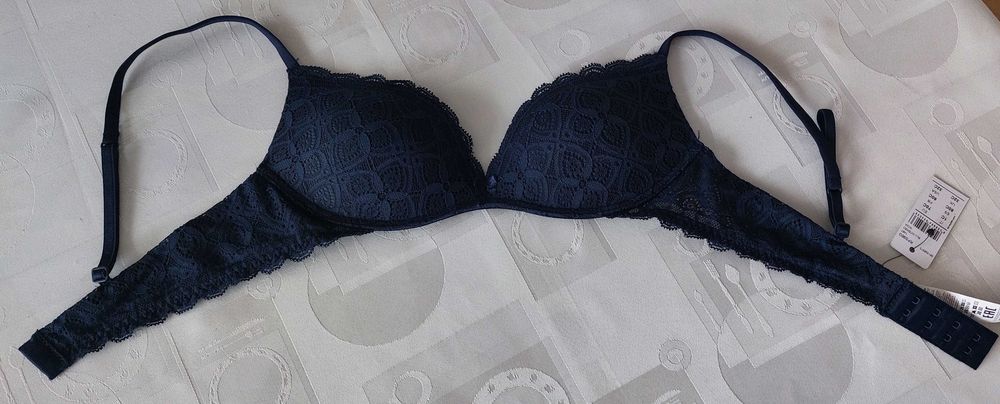 Biustonosz Intimissimi Gioia push-up bez fiszbin 70C