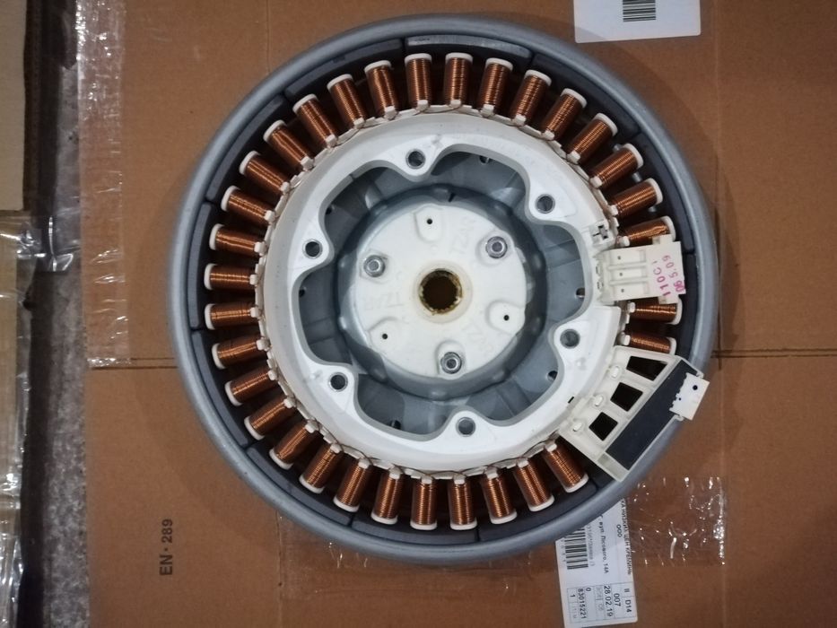 Продам запчастини стіралки LG