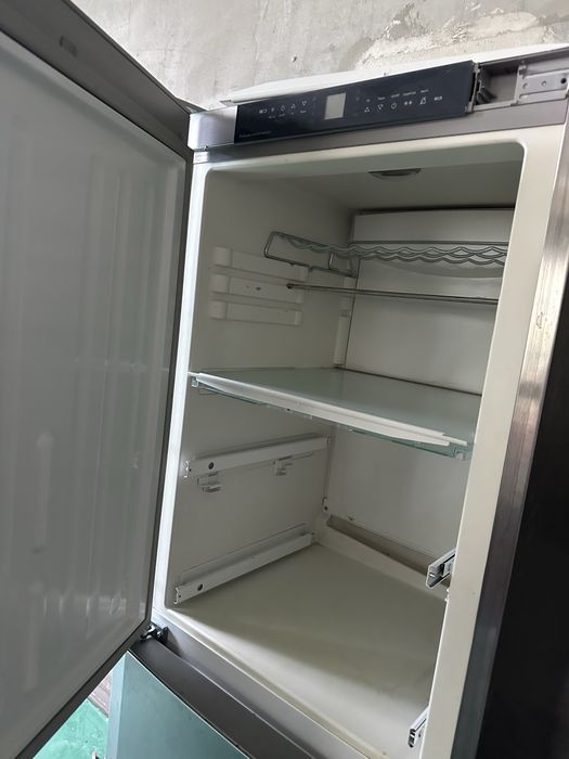 Холодильник  Liebherr  на запчасти