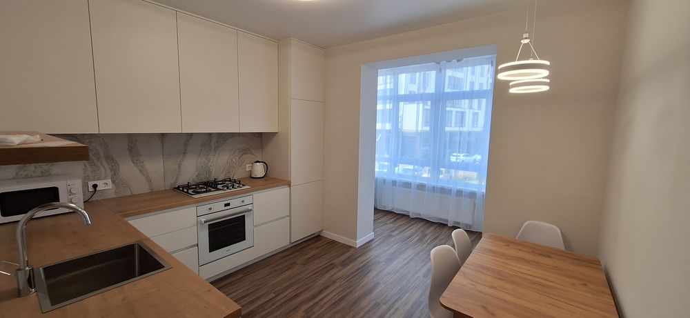 Здам 1 кім. квартиру з їнд.  опаленням. Перша здача.