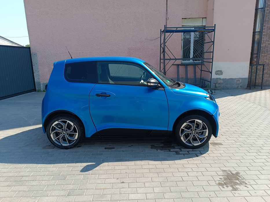 Продам електро автомобіль
