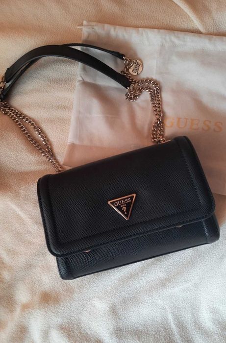 Продам сумку Guess Noell (оригінал) в хорошому стані
