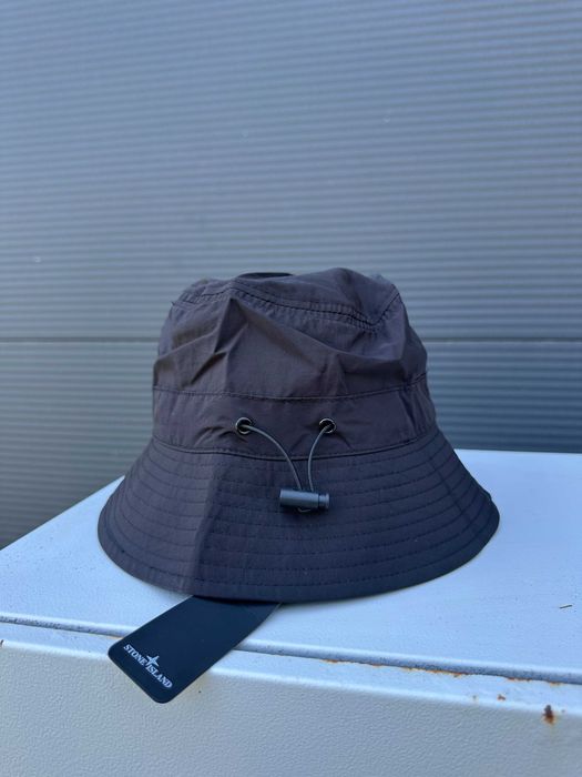 Панама Stone Island, Панама стон айленд І Панамка Стон, Стонік