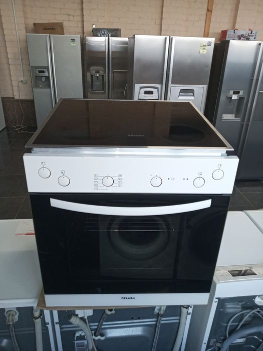 Духовой шкаф + поверхность Miele комплект из Германии Гарантия
