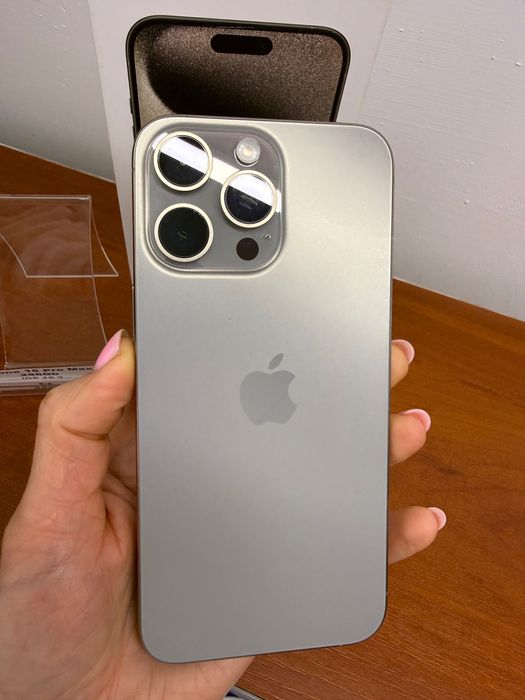 iPhone 15 Pro Max 256Gb