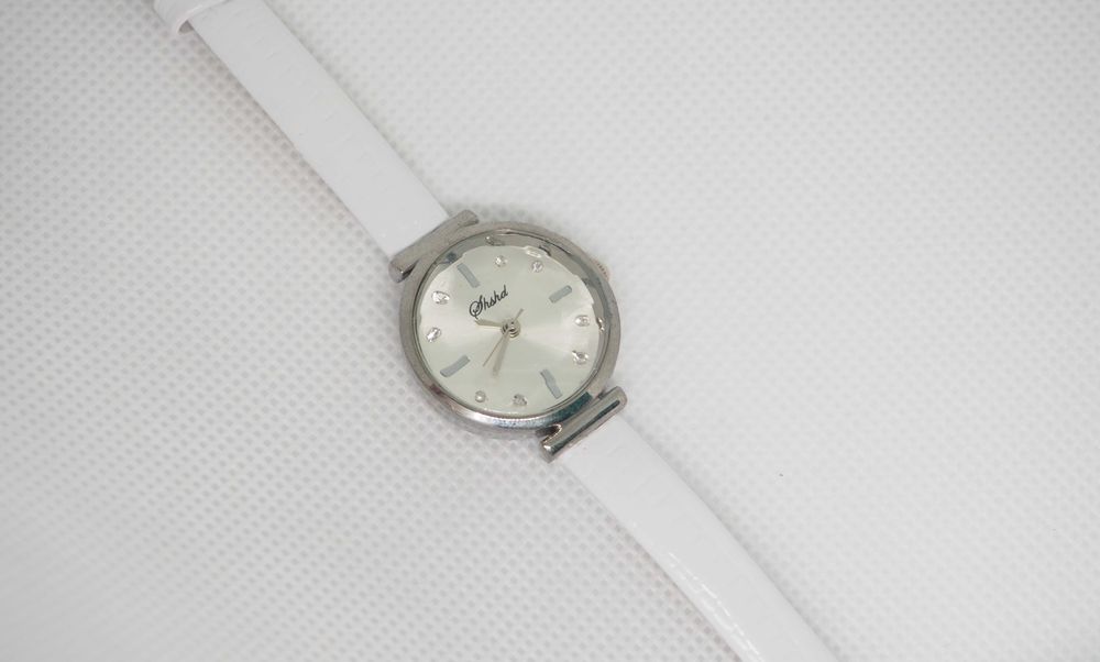 Zegarek damski naręczny