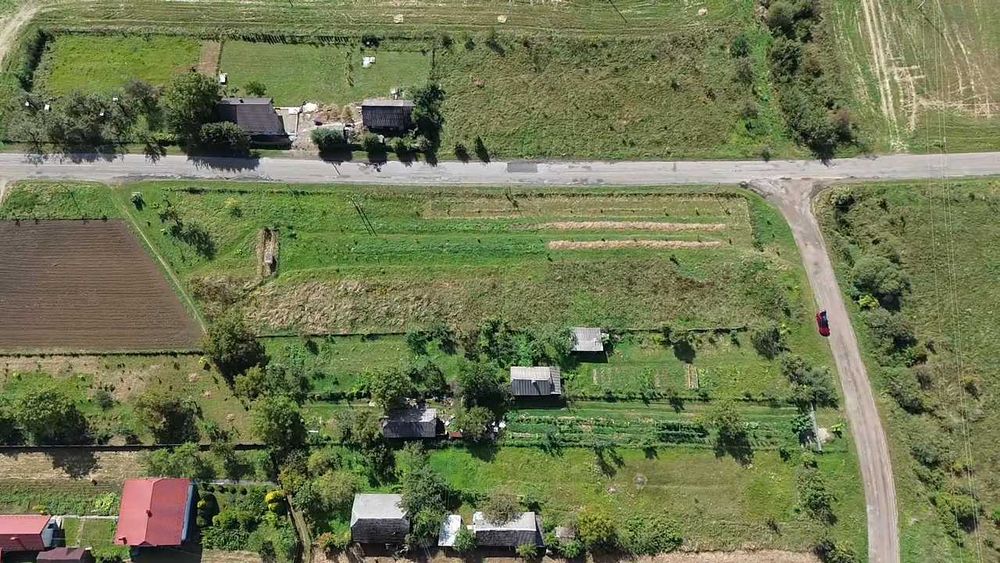 Продаються 2 земельні ділянки за ціною 1-єї у с.Діброва-Заплатенська