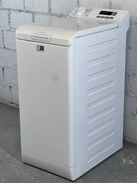 Пральна машина з вертикальним завантаженням Electrolux EW6T5