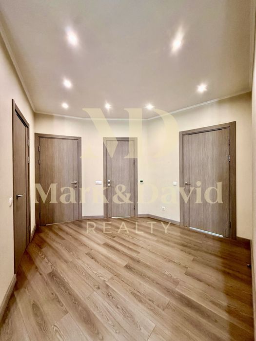 ЖК Сонячна Брама Голосіївський р-н метро ВДНХ квартира 106м2