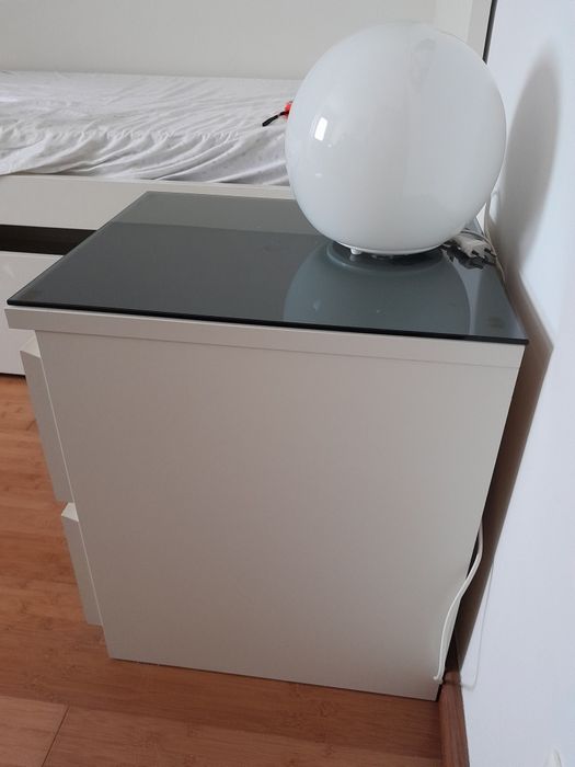 Cama Solteiro c/ 3 gavetoes/caixas e mesa de cabeceira , ler descrição