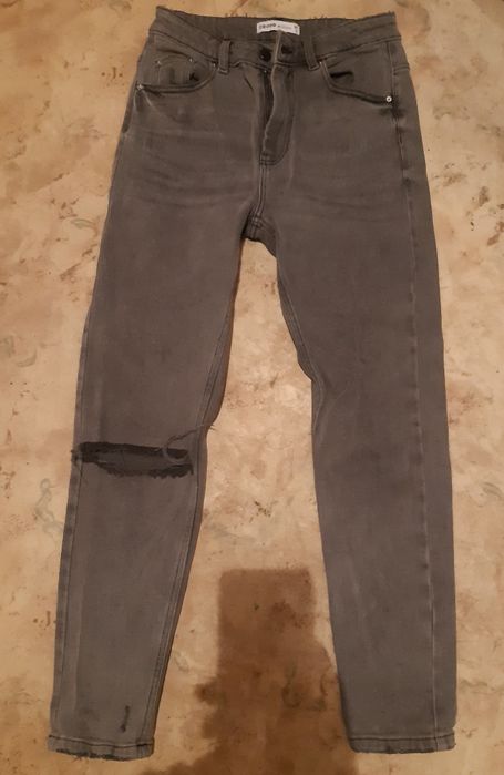 Spodnie damskie Cropp