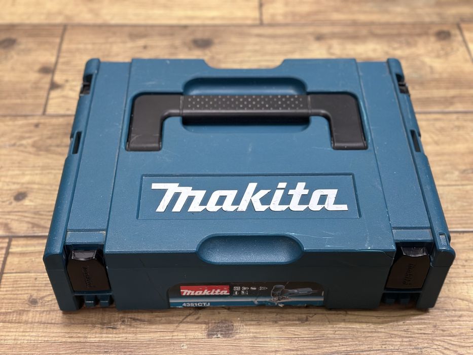 Wyrzynarka z podcinaniem Makita 4351CT | walizka MakPac 1