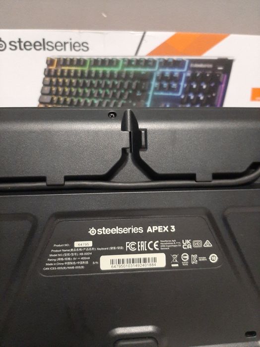 Klawiatura SteelSeries Apex 3 40% taniej
