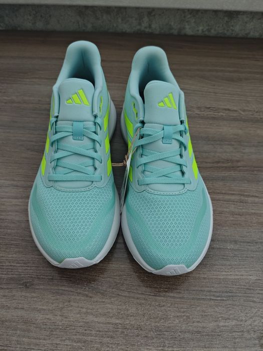 Кросівки adidas ,оригінал,38 розмір