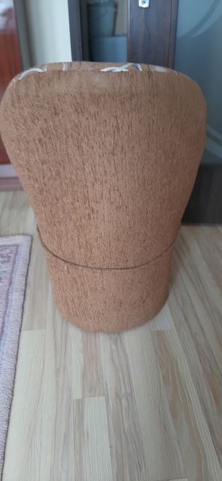 Fotel/pufa tapicerowana