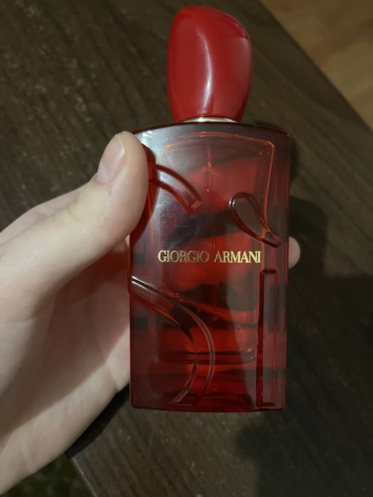 Парфуми, парфумована вода Giorgio Armani Sì Passione Red Musk