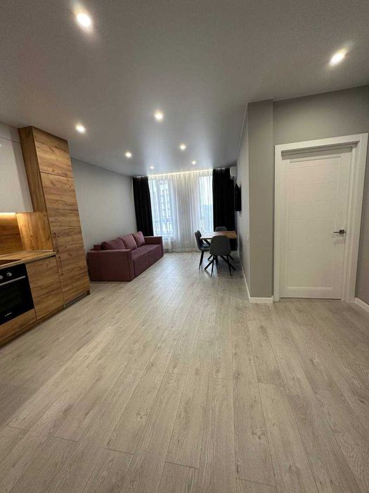 Є ГЕНЕРАТОР оренда 1-кім квартири 45 м2 в ЖК Світло Парк