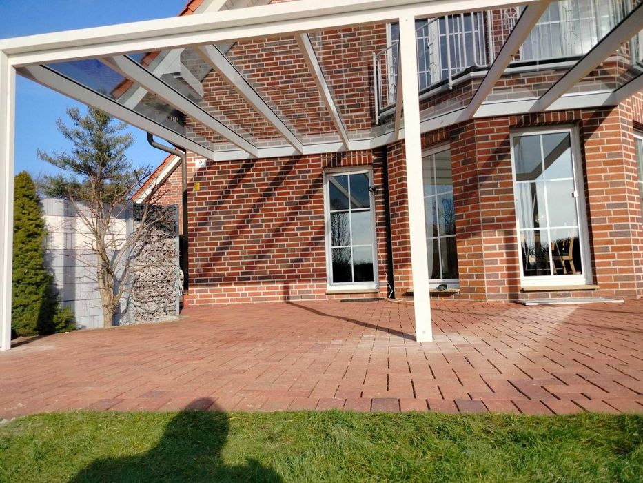 Zadaszenie tarasu aluminium/szkło. Drzwi przesuwne, Markizy