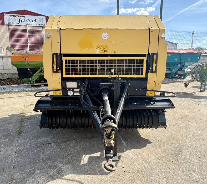 enfardadeira de rolos new holland