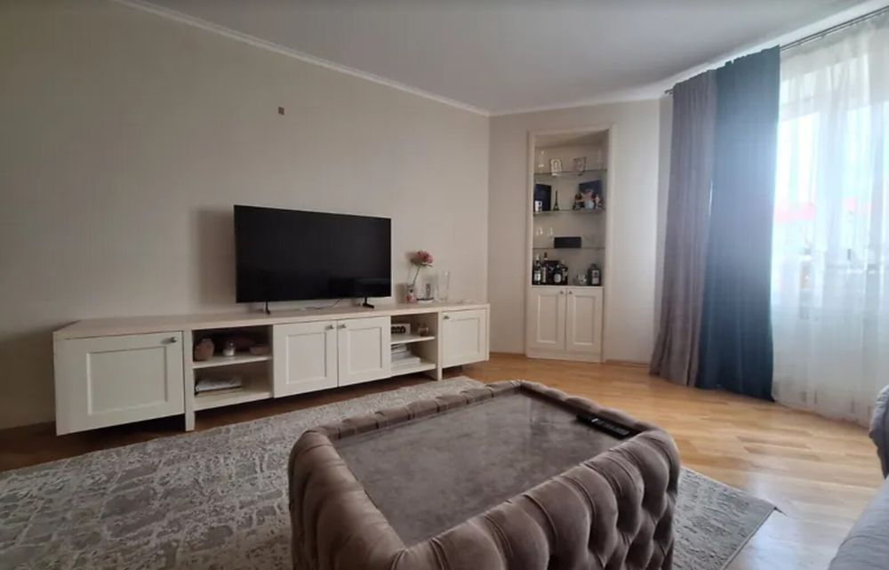 Продаж 3к квартири 95 кв. м на вул. Академіка Сергія Корольова