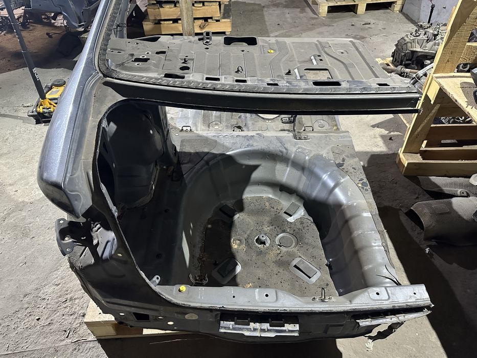 Четверть kia rio 3 2011-