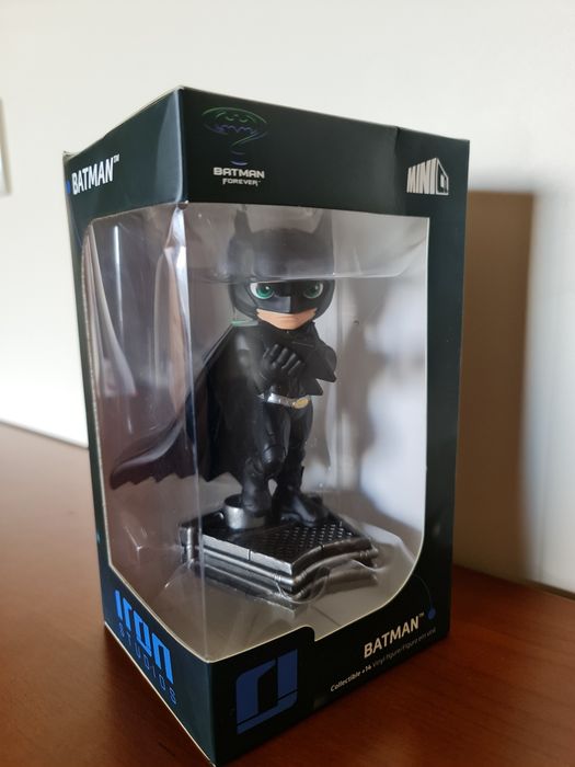 Batman Iron studios