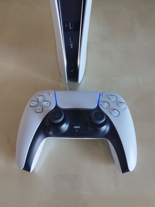 Ps5 Slim 1TB com comando