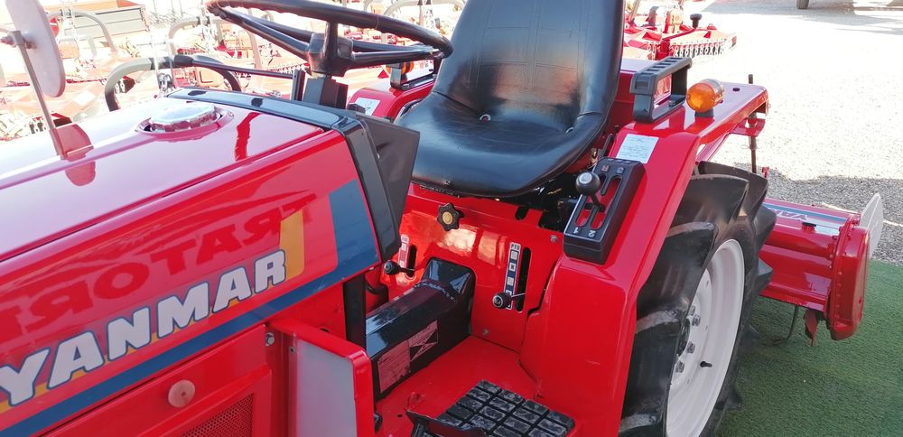 YANMAR F15-D 4X4 /3Cilindros /20cv /Frese
