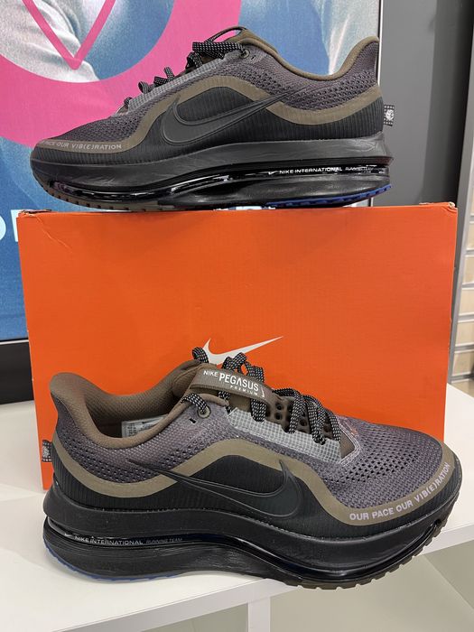 Кросівки Nike Pegasus Premium