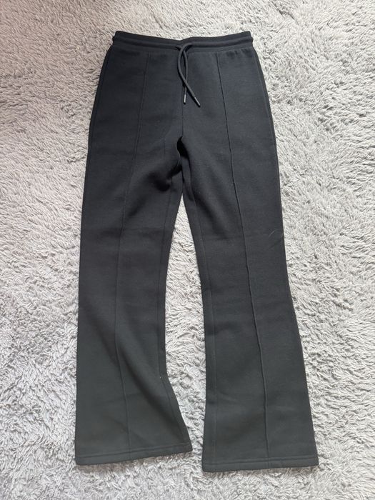 Komplet ubrań dla dziewczynki 140/146