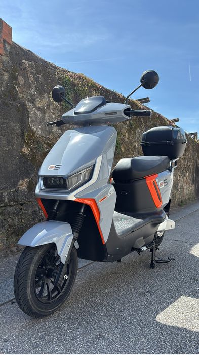 Scooters Elétricas Novas ACM, Neovolt, Vortex, Voltrish e Seventeen